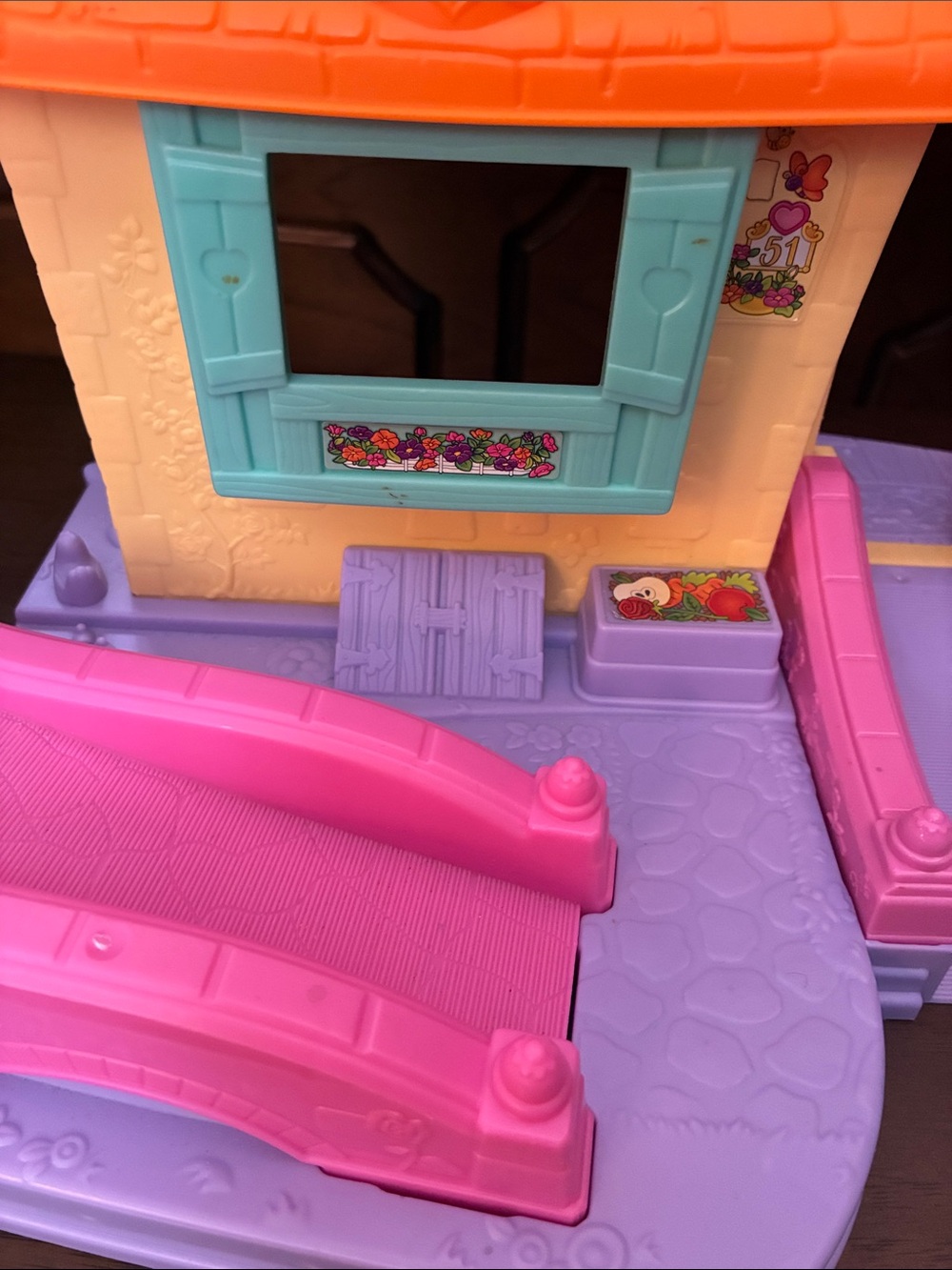 Fisher price Little People Belle’s Cottage Rare - Picture 3 of 10